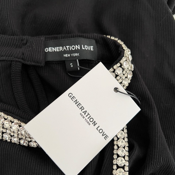 Generation Love Black Sleeveless Razor Back Rhinestone Trim Top NWT - Picture 7 of 8